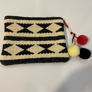 Woven zip pouch